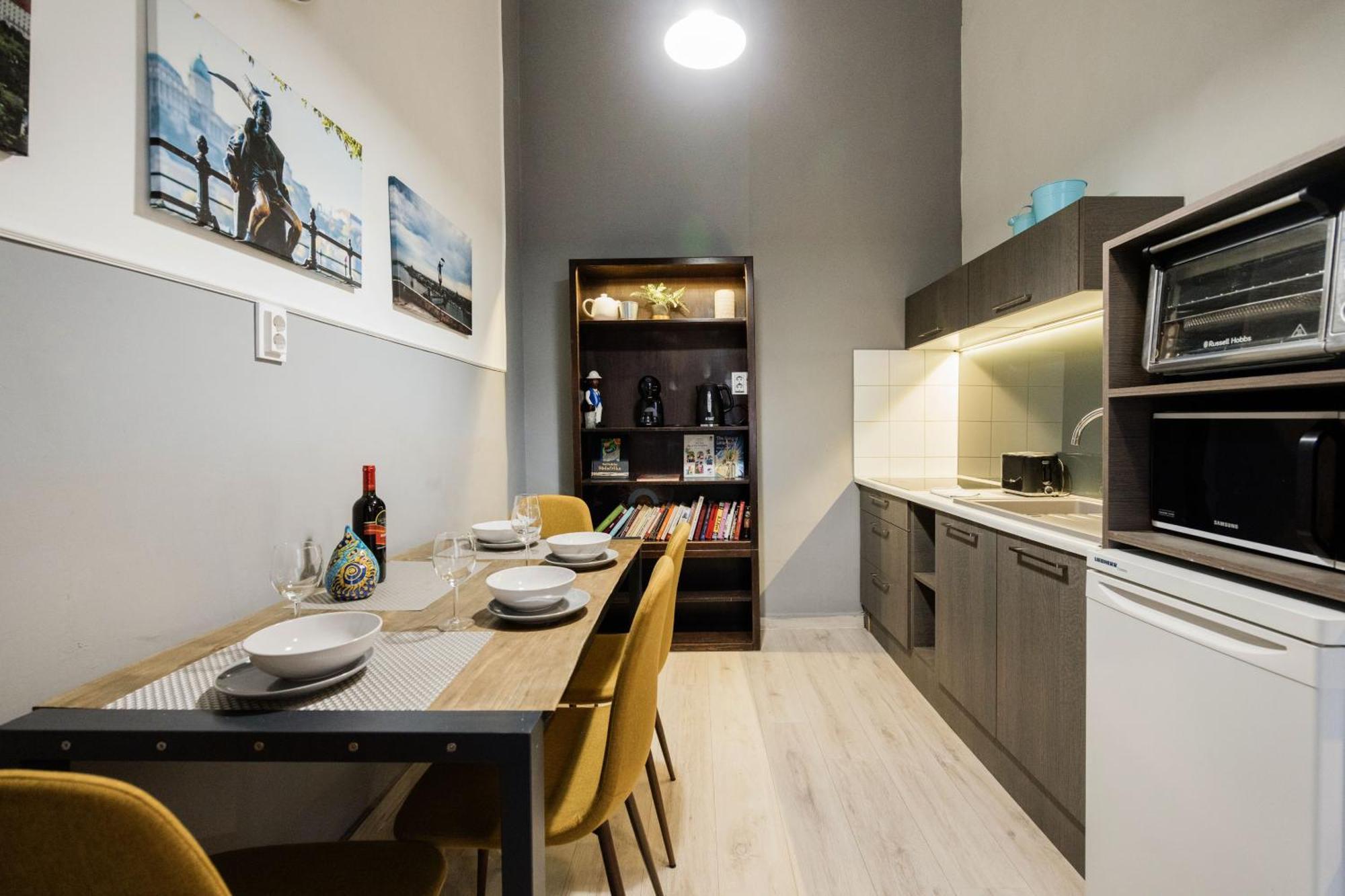 Apartamento Urban Tranquillity By The Main Shopping Street Budapest Exterior foto