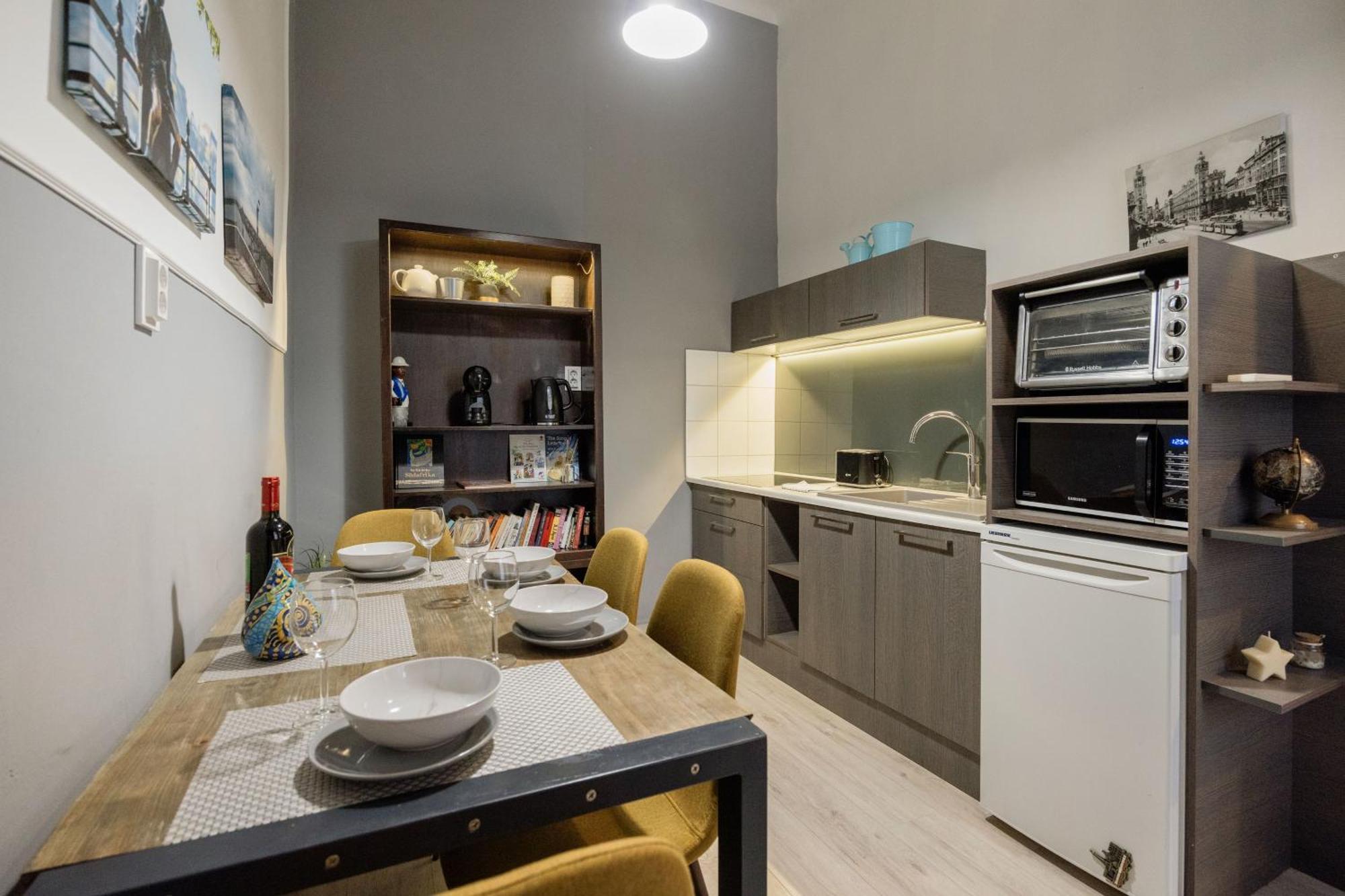 Apartamento Urban Tranquillity By The Main Shopping Street Budapest Exterior foto